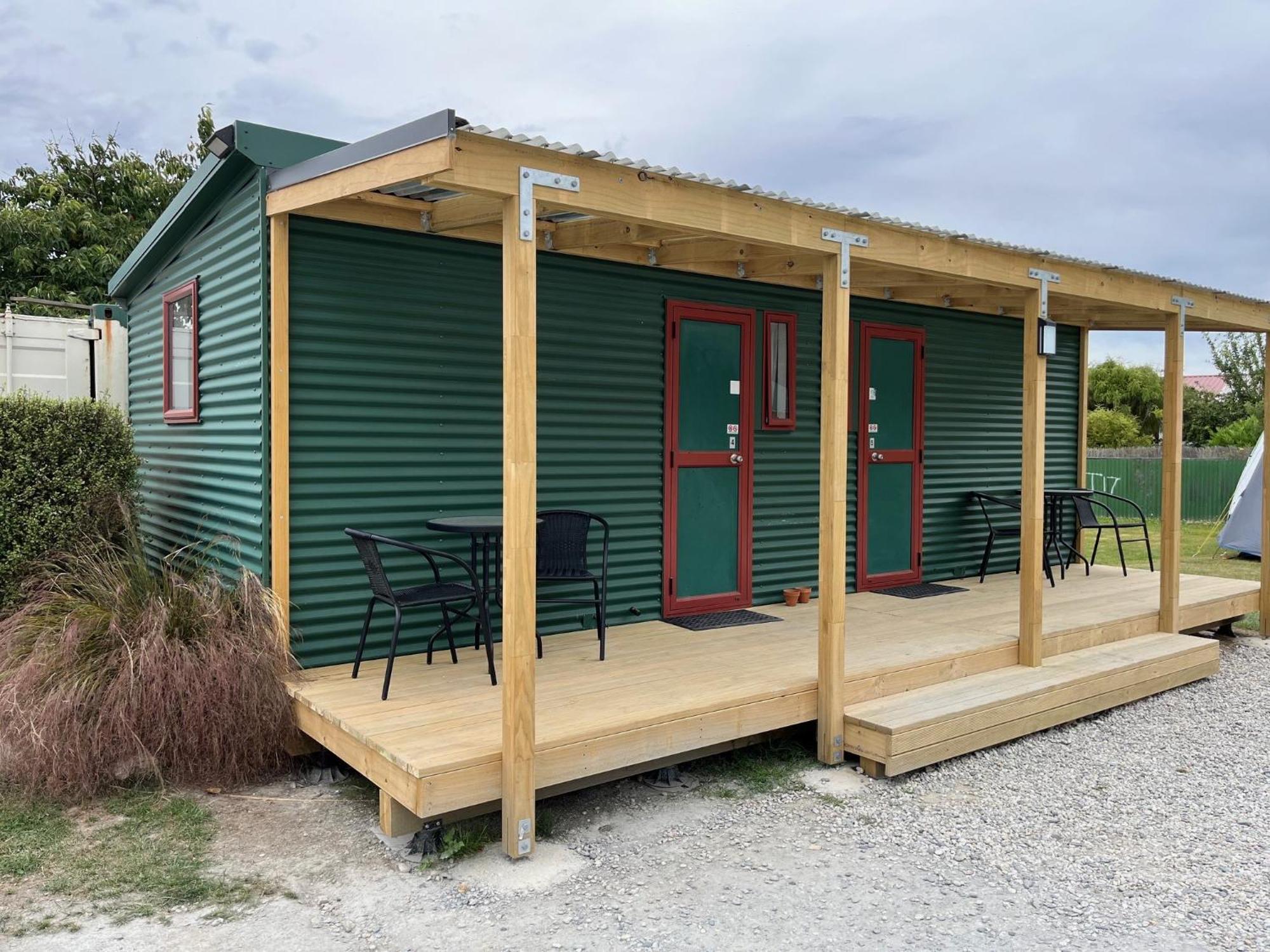 Millers Flat Holiday Park Exterior photo