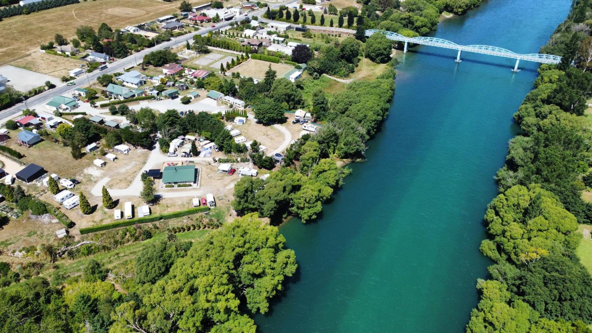Millers Flat Holiday Park Exterior photo